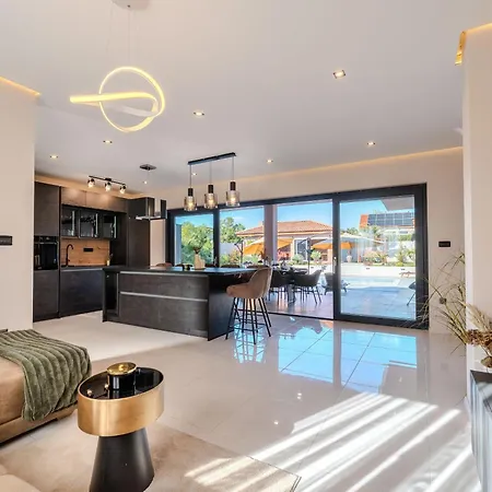 Villa Oasis *